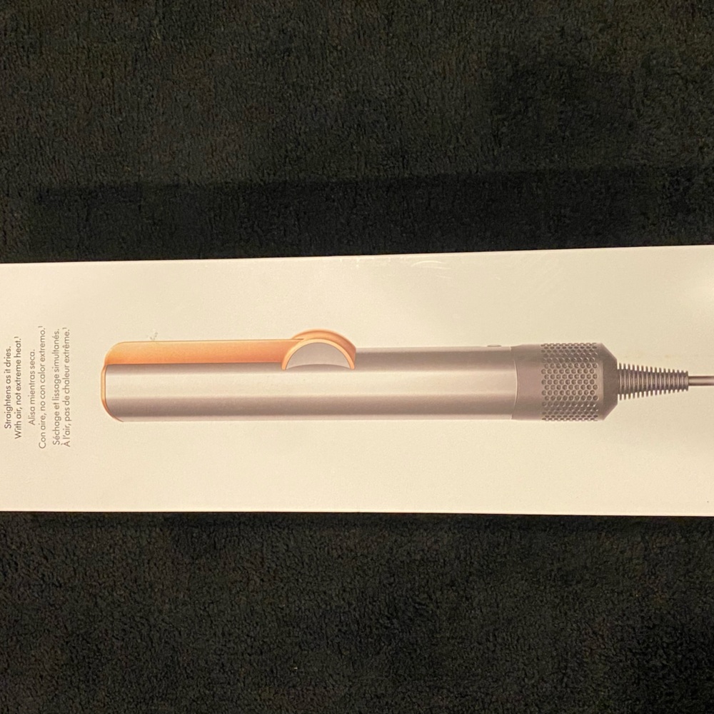 Dyson Airstrait flat iron